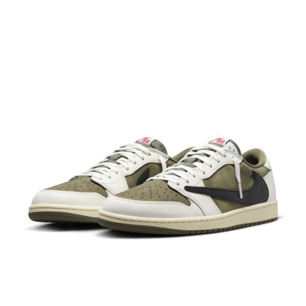 Air Jordan 1 Retro Low OG SP X Travis Scott 'Medium Olive' DM7866-200 - Image 3