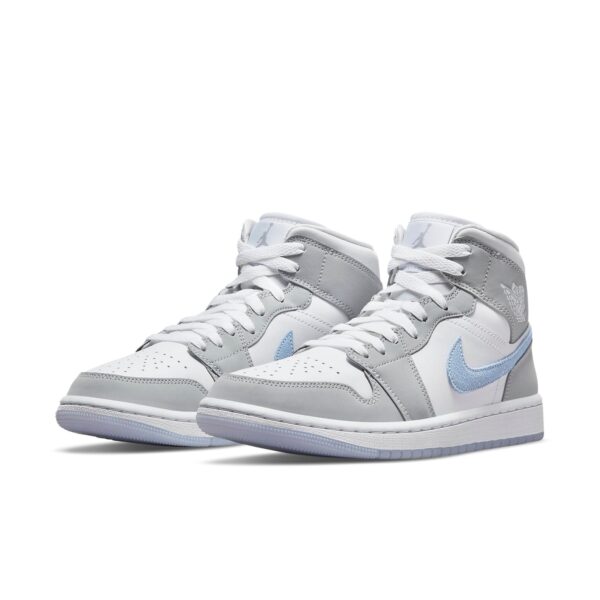(WMNS) Air Jordan 1 Mid 'Wolf Grey Aluminum' BQ6472-105 | ICNY SPORT - Image 3