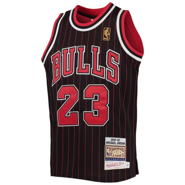 Michael Jordan #23 – Chicago Bulls 1996–97 Hardwood Classics Jersey (Black Pinstripe) - Image 3